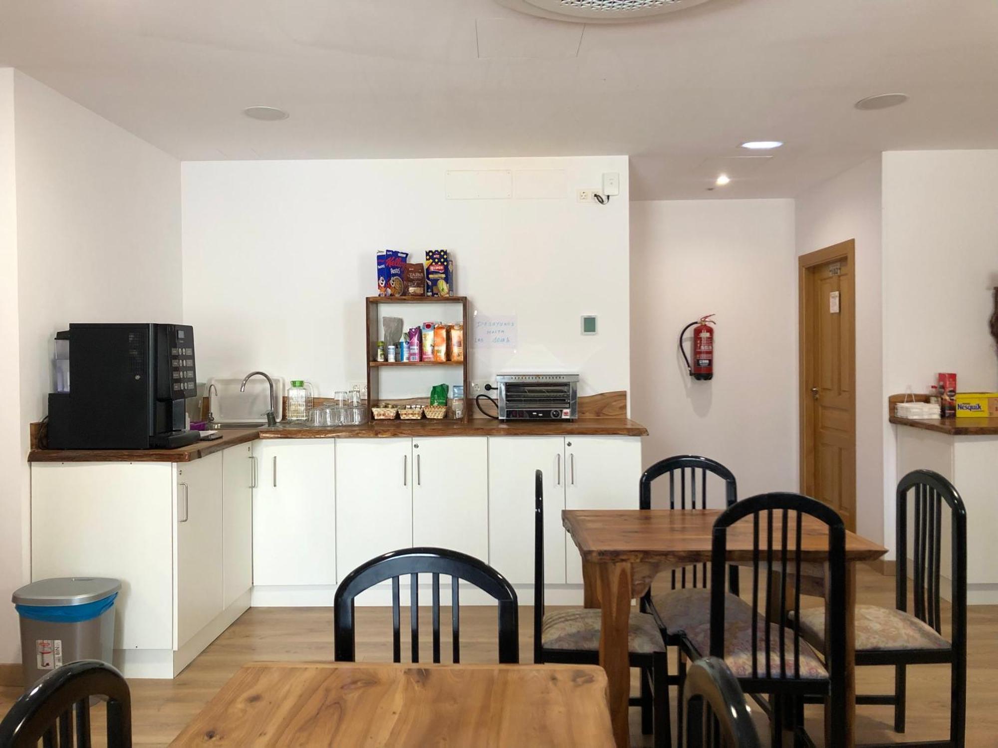 Sahagún Hostal San Juan מראה חיצוני תמונה