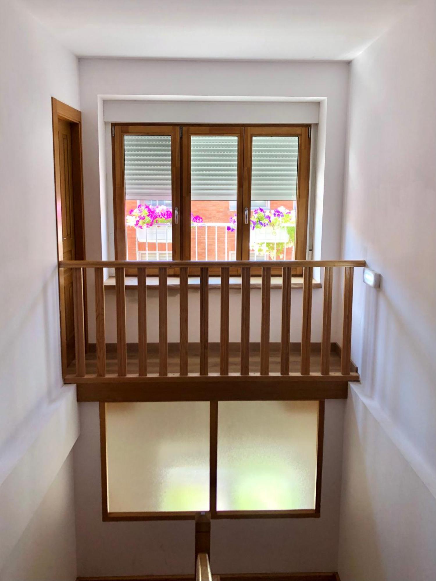 Sahagún Hostal San Juan מראה חיצוני תמונה