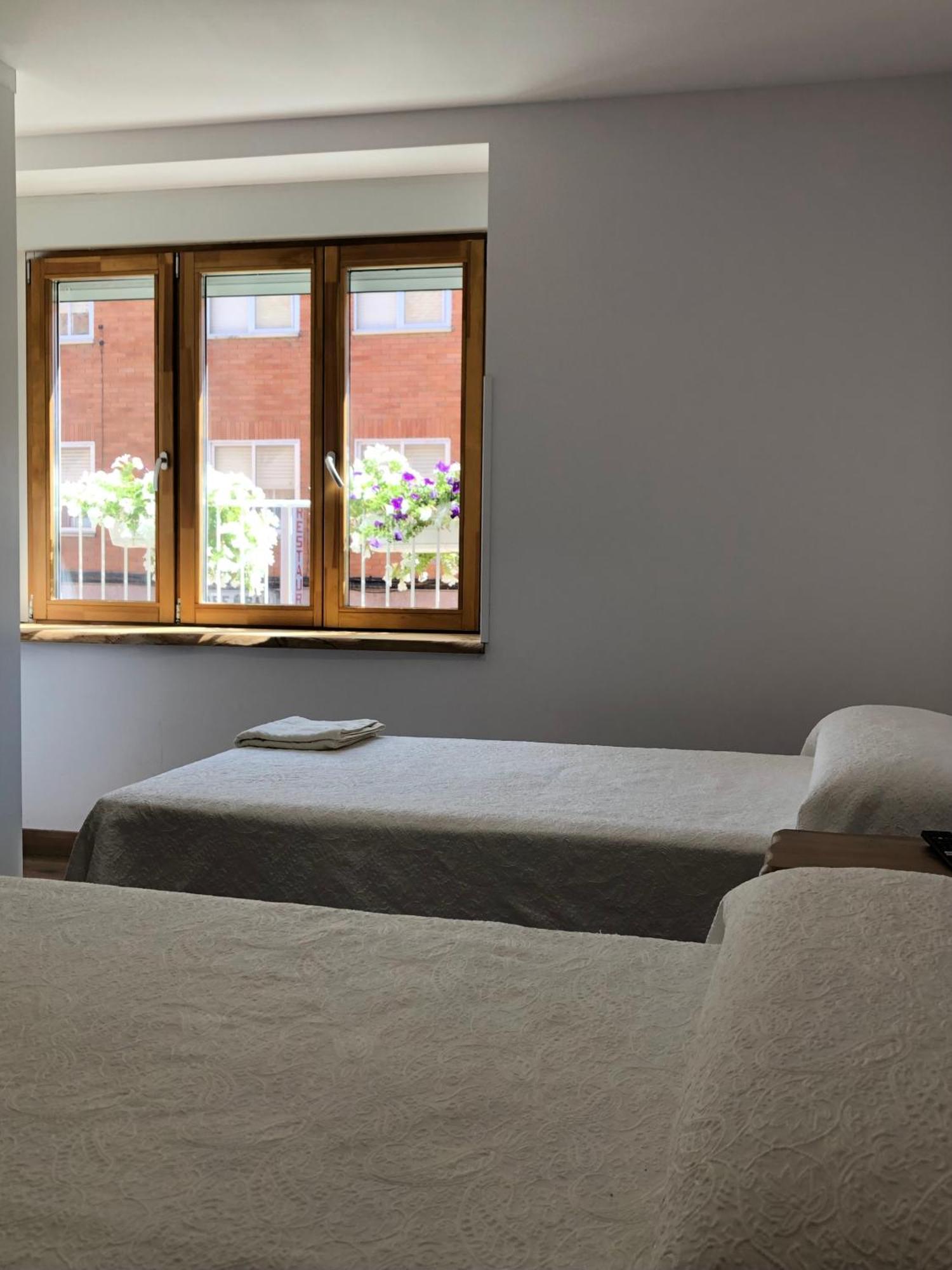 Sahagún Hostal San Juan חדר תמונה